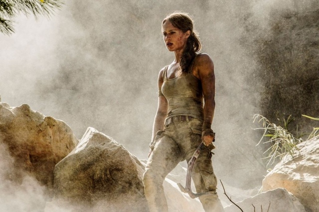 Lara Croft a filmvásznon és modellként