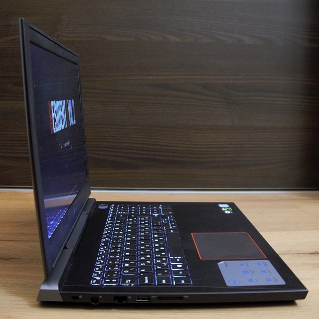 Dell G5 5587 – Gamer laptop RGB nélkül?
