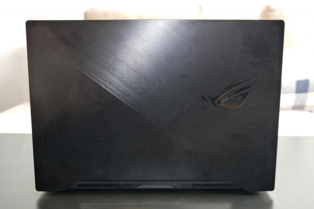 Asus Zephyrus G15 (GA502IU) laptopteszt – A félkarú óriás